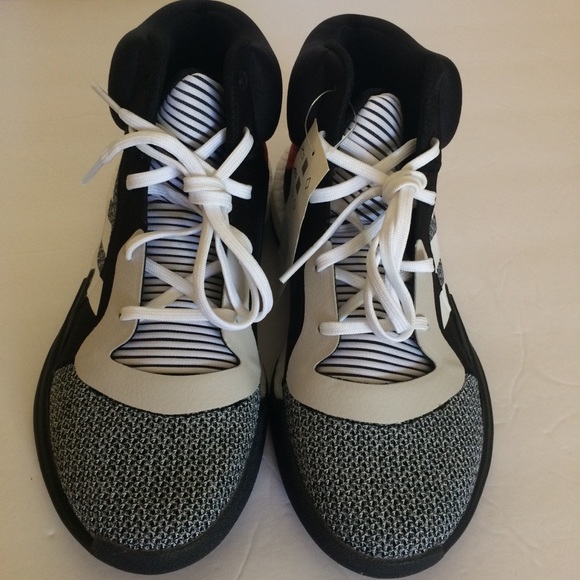 Adidas Marquee Boost Basketball Sneaker shoes - Picture 3 of 8